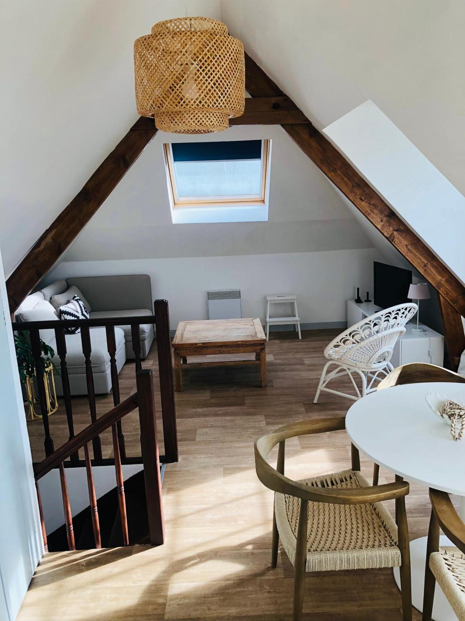 Esmee - Havre De Charme Sous Les Toits Apartment *